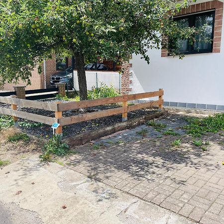 Privatunterkunft Mit Bad Und Kueche In Seenaehe Zulpich Εξωτερικό φωτογραφία